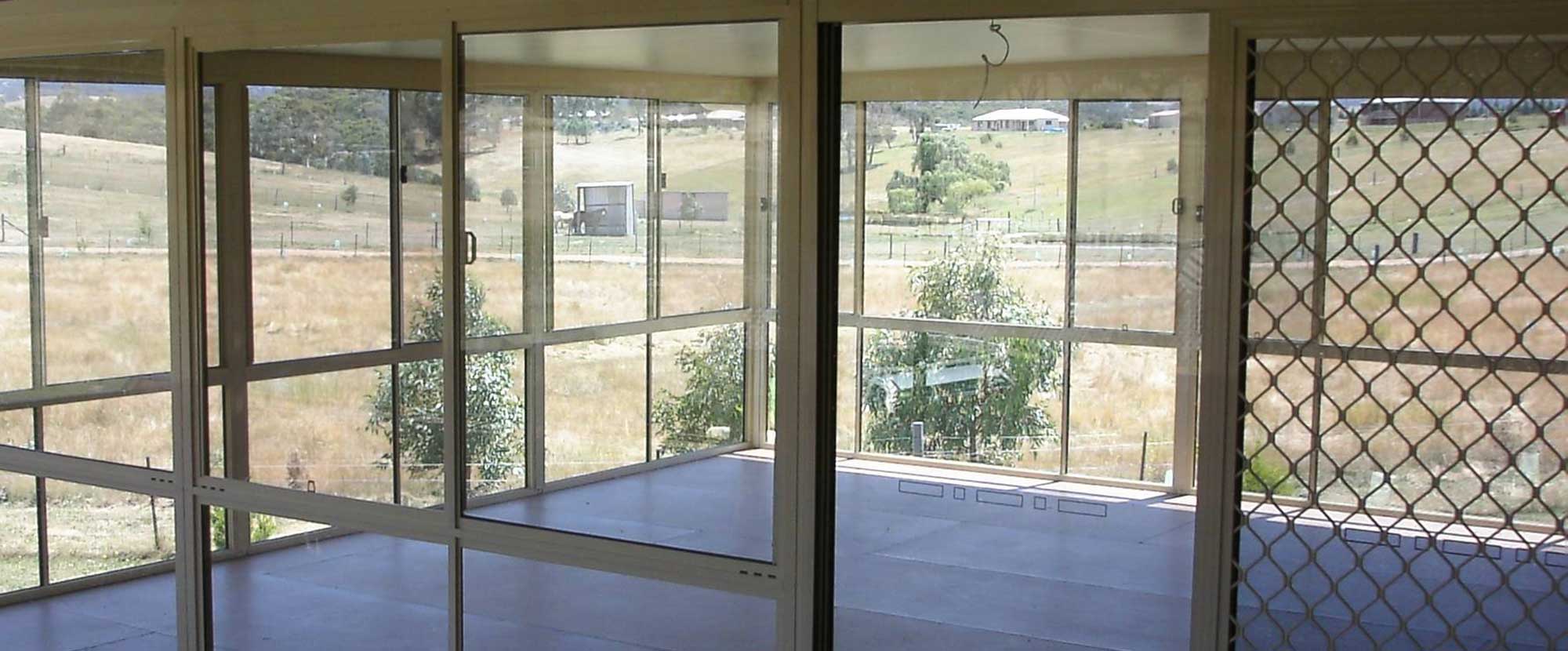 <small>Extra room</small>GLASS ROOMS